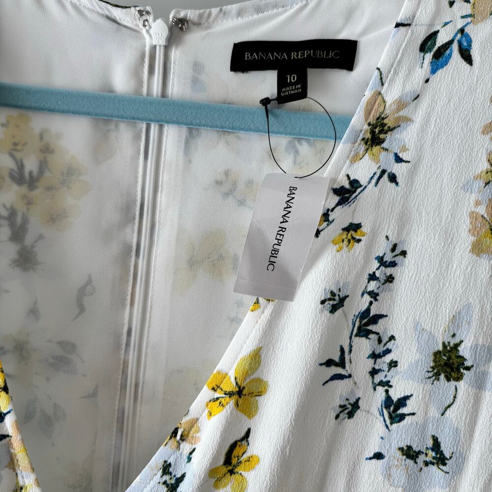 NWT Banana Republic Feminine Floral Jumpsuit Size 10 Cottagecore Boho - Picture 4 of 5